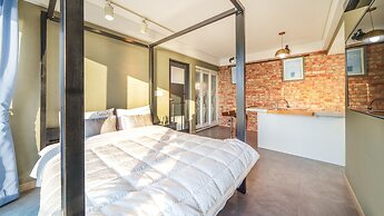 Namhae Aria Spa Pension