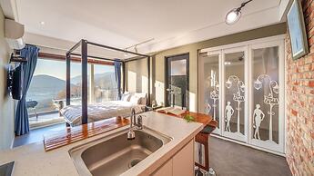 Namhae Aria Spa Pension