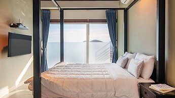 Namhae Aria Spa Pension