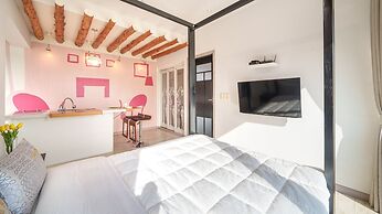 Namhae Aria Spa Pension