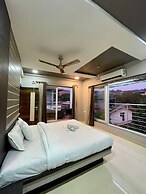 Greystone 4BHK Pvt Pool by Stellar Stays