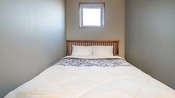 Goseong Hoostay Caravan Pension