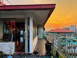 Diamond Lake Hotel KTV&Dancing Bar