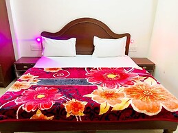 Goroomgo Lotus india Khajuraho