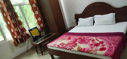 Goroomgo Lotus india Khajuraho