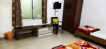 Goroomgo Lotus india Khajuraho