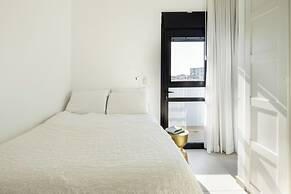 Rooftop Jacuzzi Penthouse by Sea N' Rent