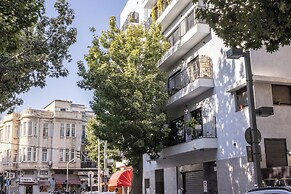 Rooftop Jacuzzi Penthouse by Sea N' Rent