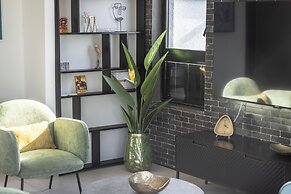 Rooftop Jacuzzi Penthouse by Sea N' Rent