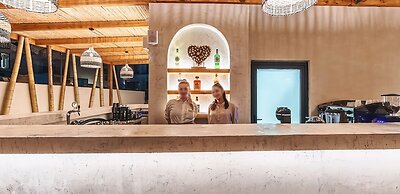 Cabana Blu Lifestyle Boutique Hotel & Suites