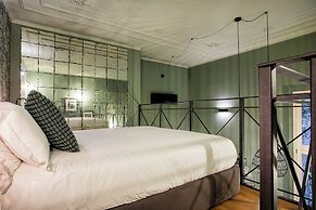 House of Elaisa by Wonderful Italy