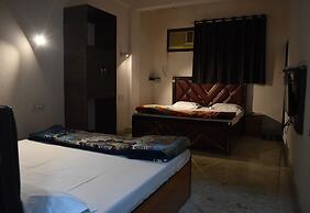 Hotel Prakash Paradise