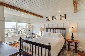 2 Mi to Beech Mtn: Fully Remodeled Condo w/ Patio!