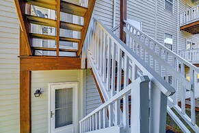 2 Mi to Beech Mtn: Fully Remodeled Condo w/ Patio!