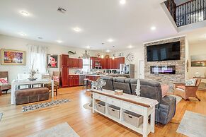 Home w/ Deck: 2 Blocks to Ventnor City Beach!