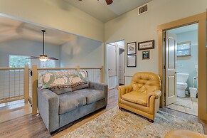 Jack's Cottage: Backyard Oasis in New Braunfels!