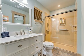 Jack's Cottage: Backyard Oasis in New Braunfels!