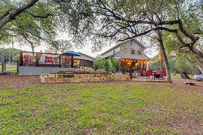 Jack's Cottage: Backyard Oasis in New Braunfels!