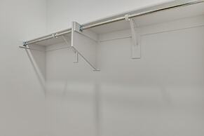 Community Pool & Hiking Trails: Phoenix Condo!