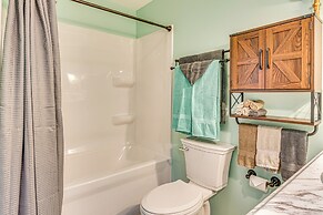 17 Mi to Brookville Lake: Home w/ In-unit Laundry