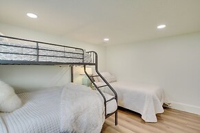 Private Pool & Hot Tub: Luxe Unit Near UTA Train!