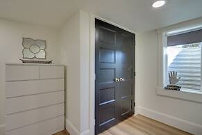 Private Pool & Hot Tub: Luxe Unit Near UTA Train!