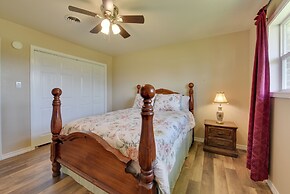 3 Mi to Lake Charles: Family Home in Louisiana!