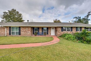 3 Mi to Lake Charles: Family Home in Louisiana!