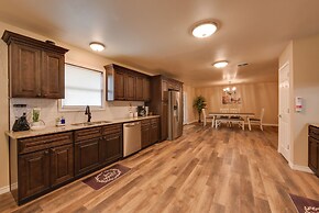 3 Mi to Lake Charles: Family Home in Louisiana!