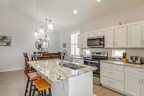 Walk to Whitecap Beach: Corpus Christi Retreat