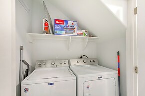 Walk to Whitecap Beach: Corpus Christi Retreat