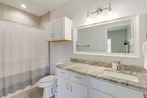 Walk to Whitecap Beach: Corpus Christi Retreat