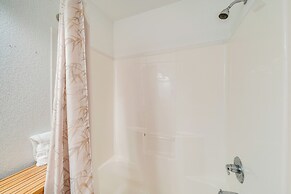 6 Mi to Keystone Resort: Dillon Condo w/ Balcony