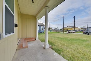 Walking Distance to Casino: Home in Westlake!