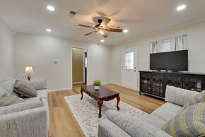 Walking Distance to Casino: Home in Westlake!