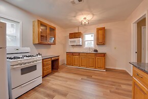 Walking Distance to Casino: Home in Westlake!