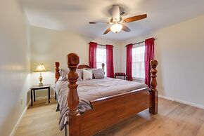 Walking Distance to Casino: Home in Westlake!