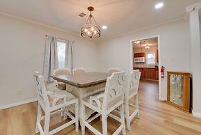 Walking Distance to Casino: Home in Westlake!