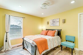 Walk Downtown: Charming Rome Abode w/ Yard!