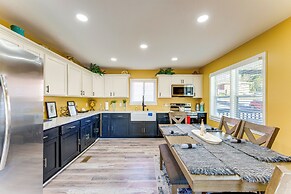 Walk Downtown: Charming Rome Abode w/ Yard!