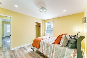 Walk Downtown: Charming Rome Abode w/ Yard!