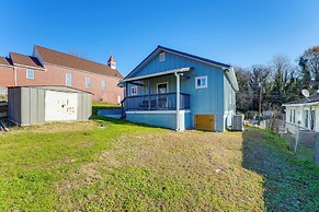 Walk Downtown: Charming Rome Abode w/ Yard!