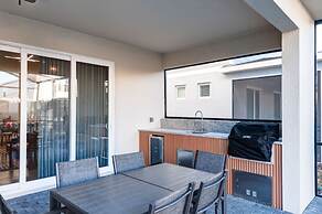 16231 Fantastic Family Home For The Perfect Stay