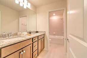 16231 Fantastic Family Home For The Perfect Stay