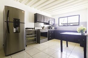 Js -14b 6 Bedroom Home