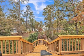 Lux Lake House W/pool & Dock On Deep Water Cove! 4 Bedroom Home