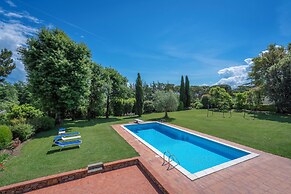 Il Villino With Pool In Pistoia