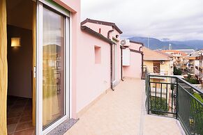 Relax in Loano by Wonderful Italy