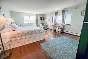 Neptune House Block Island Resort