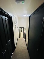 Oxford Charm Apartment-comfort in Prime Location